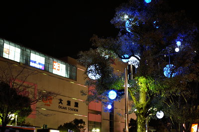 https://www.machinamikaido.site/xmas/ogaki201204.jpg